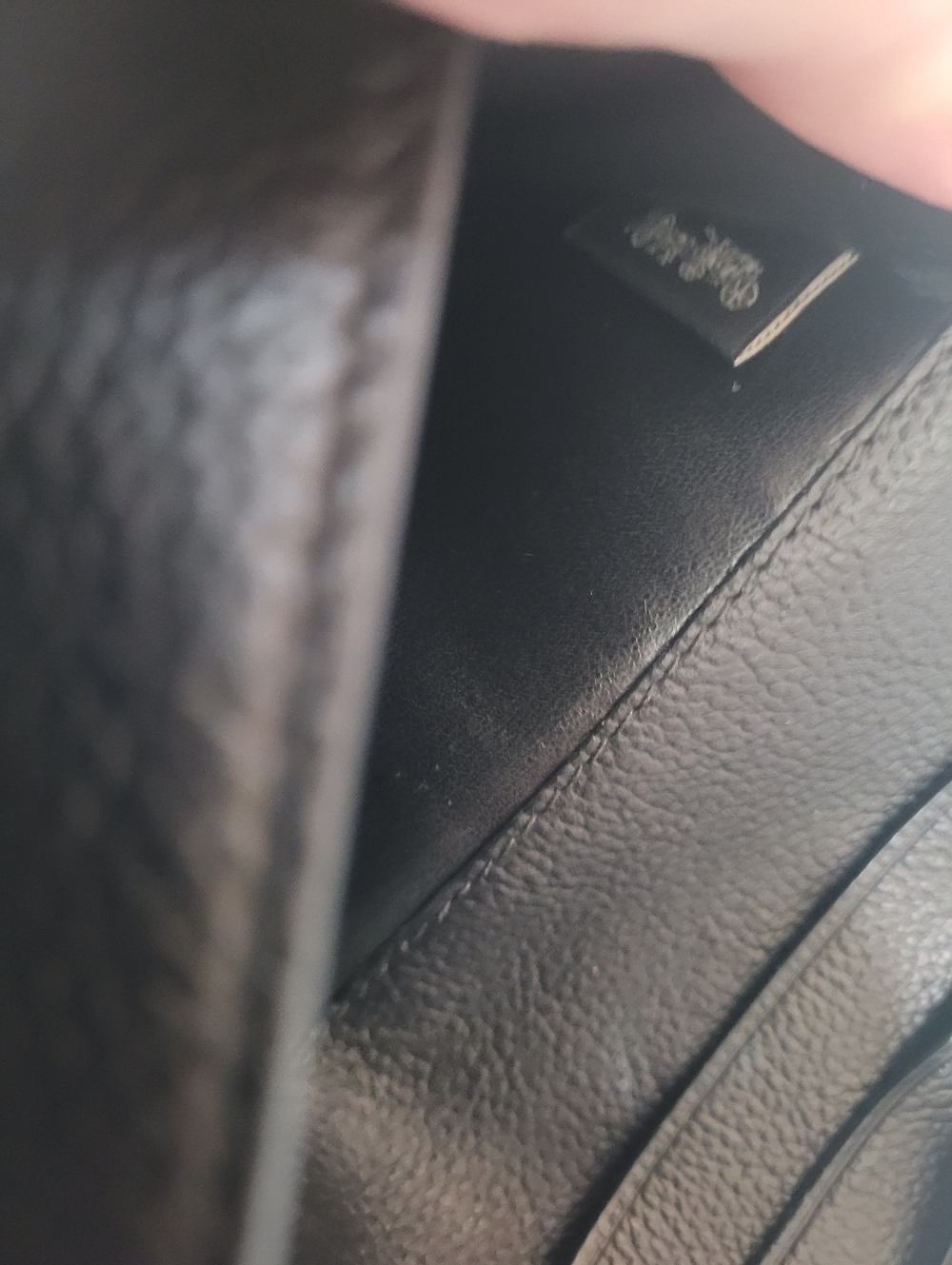 Coach Black Slim Essential Pebbled Leather Long Wallet - Picture 9 of 12